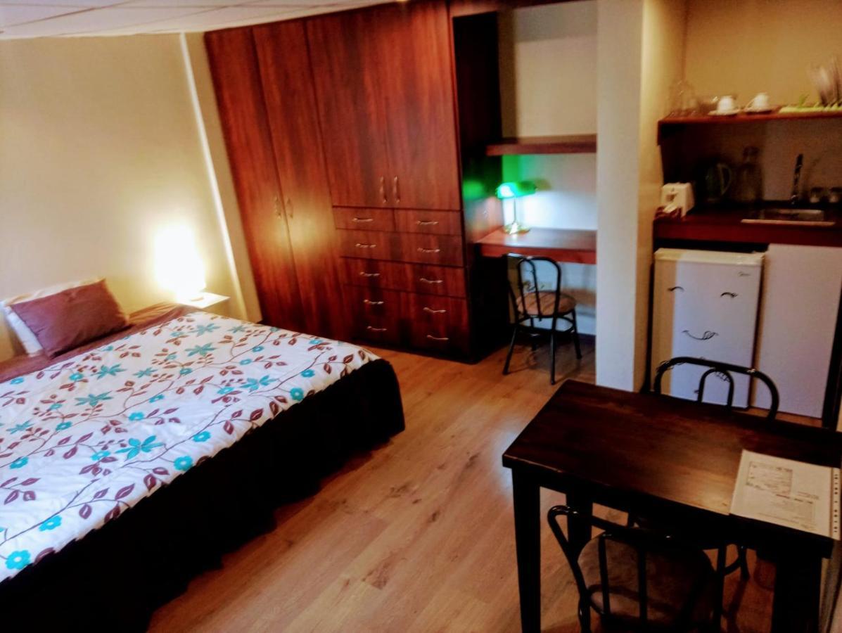 Casa de Huéspedes Tu Parada en Cuenca Exterior foto